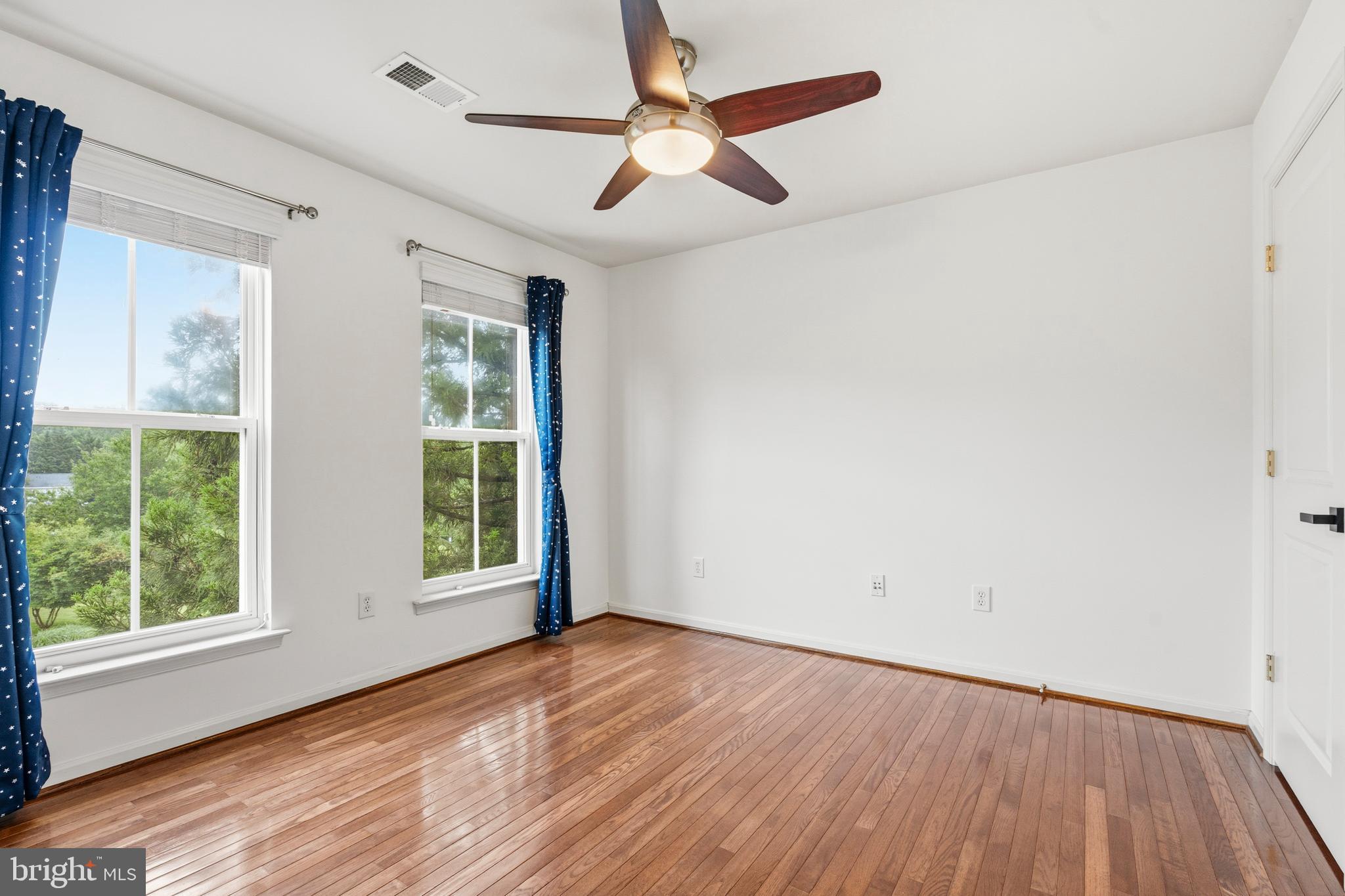 22409 Brook Point Way Clarksburg, MD 20871 - Photo 40 of 76