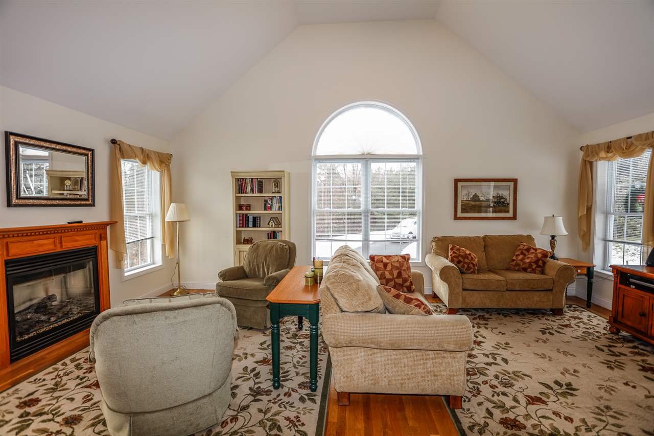 16 Continental Boulevard Rochester, NH 03867 - Photo 13 of 36