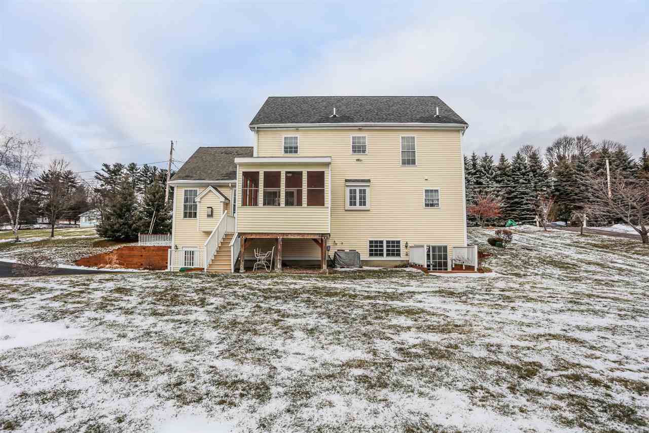 16 Continental Boulevard Rochester, NH 03867 - Photo 4 of 36