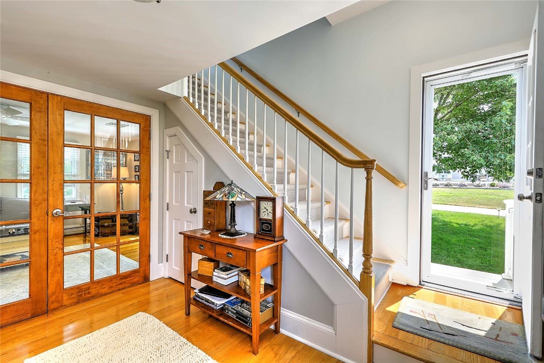 33 Withington Road Narragansett, RI 02882 - Photo 35 of 48