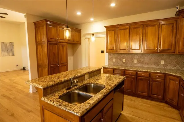 $550,000 | 3804 Kingston Court, St. Joseph, MO 64506