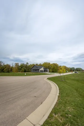 $98,498 | 2718 Rachel Terrace, Beloit, WI 53511