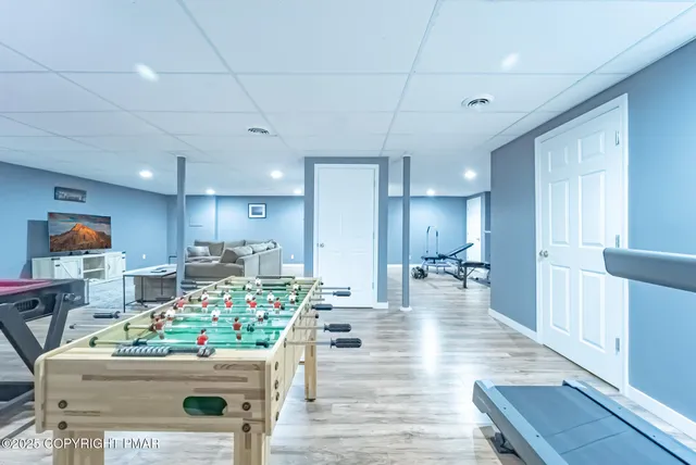 $595,000 | 6108 Highpoint Court, East Stroudsburg, PA 18301