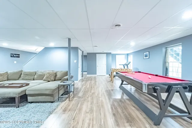 $595,000 | 6108 Highpoint Court, East Stroudsburg, PA 18301