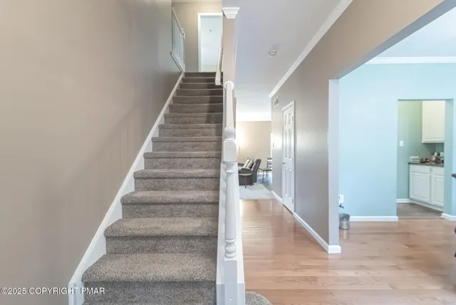 $595,000 | 6108 Highpoint Court, East Stroudsburg, PA 18301