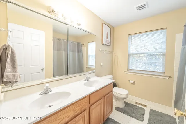 $595,000 | 6108 Highpoint Court, East Stroudsburg, PA 18301