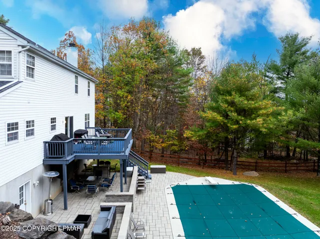 $595,000 | 6108 Highpoint Court, East Stroudsburg, PA 18301