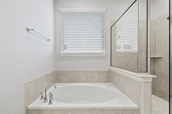 $2,690 | 912 Slate Lane, Celina, TX 75009