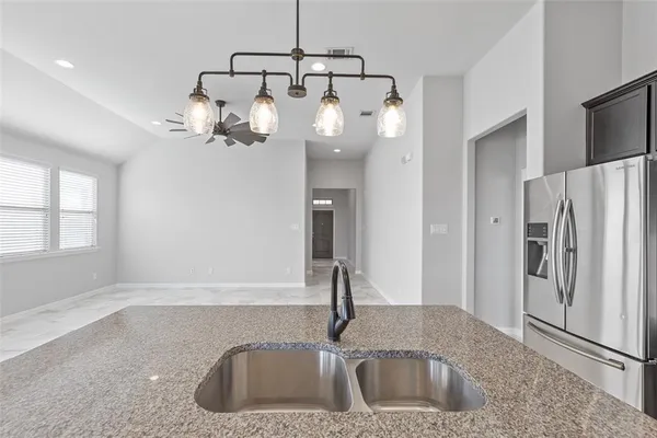 $2,690 | 912 Slate Lane, Celina, TX 75009