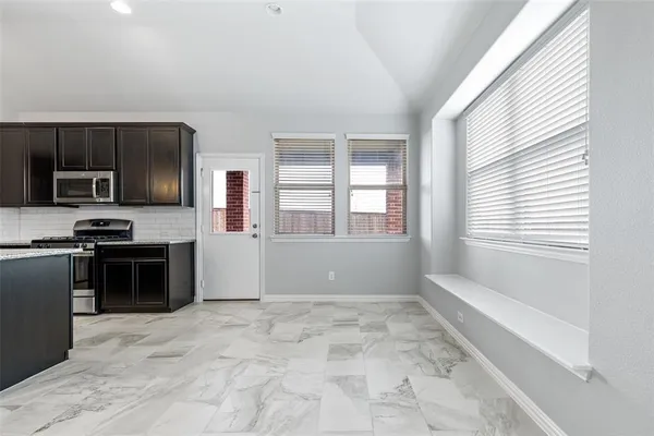 $2,690 | 912 Slate Lane, Celina, TX 75009