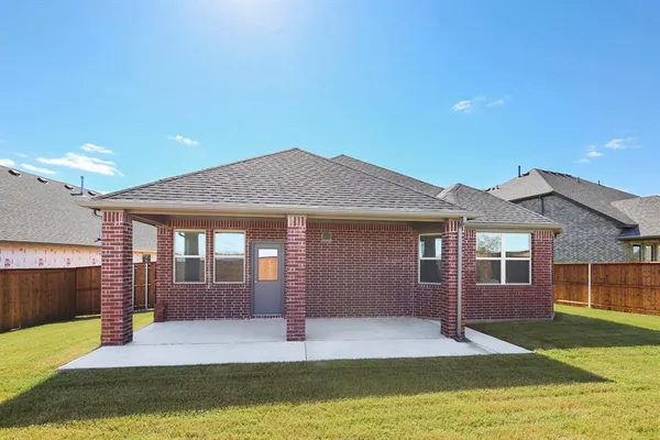 $2,690 | 912 Slate Lane, Celina, TX 75009
