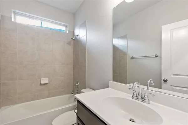 $2,690 | 912 Slate Lane, Celina, TX 75009