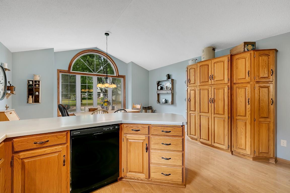 3154 Crescent Ridge Trail St. Cloud, MN 56301 - Photo 4 of 47 Gallery Image 4
