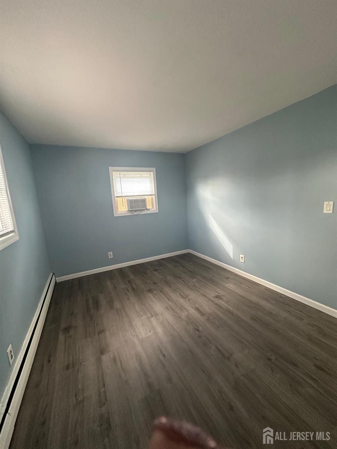 19 Baldwin Road Edison, NJ 08817 - Photo 5 of 9