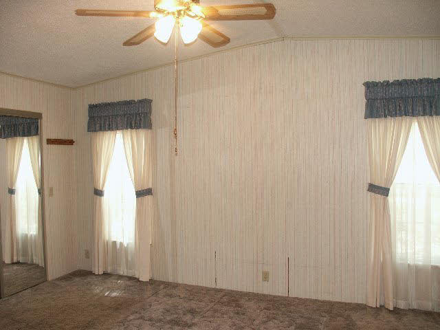 1812 Cristo Loop Lillian, AL 36549 - Photo 9 of 22 Master Bedroom