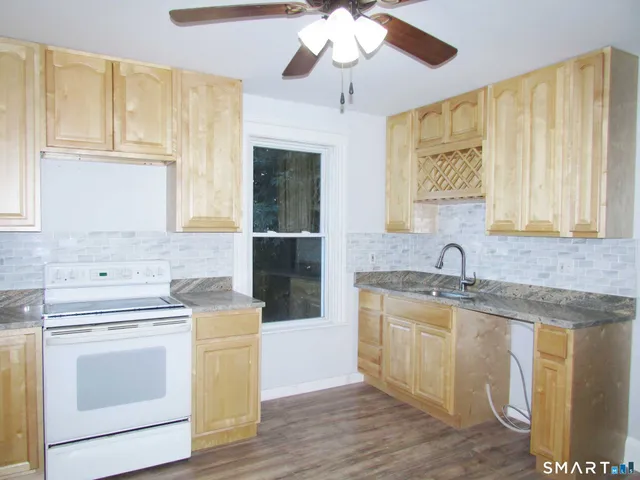 $390,900 | 108 Culvert Street, Torrington, CT 06790