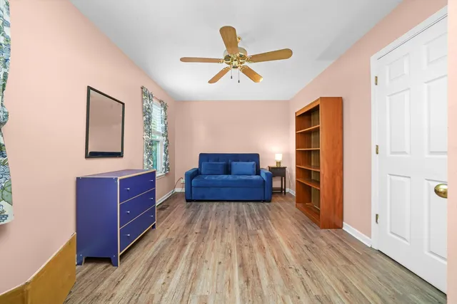 $299,000 | 606 London Court, Round Lake Beach, IL 60073