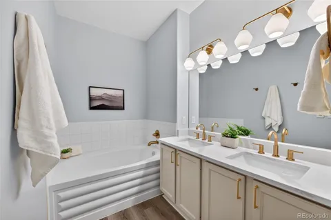 $310,000 | 8500 East Jefferson Avenue, Unit 9H, Denver, CO 80237
