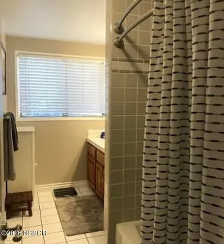 $3,600 | 3272 Fair Oaks Drive, Santa Maria, CA 93455