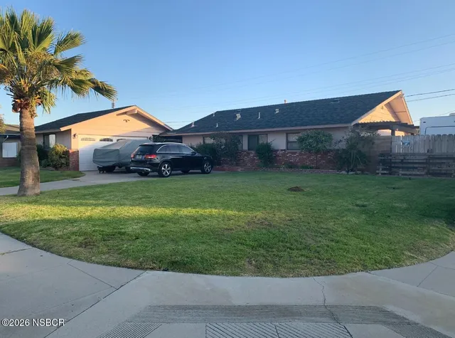 $3,600 | 3272 Fair Oaks Drive, Santa Maria, CA 93455