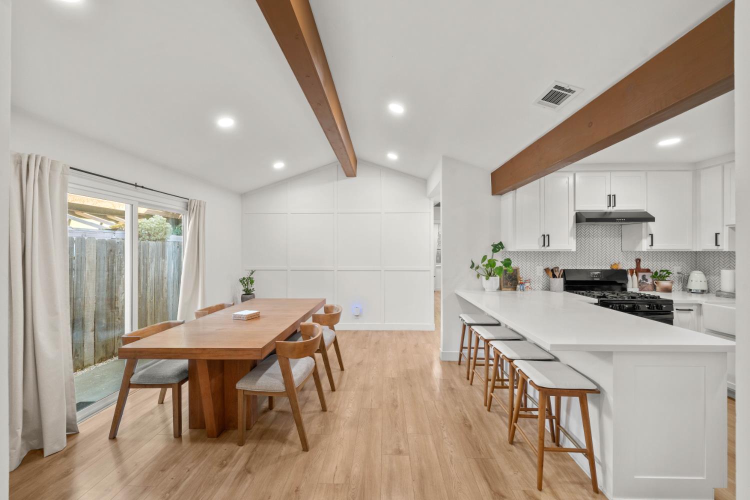 5928 Rye Way Carmichael, CA 95608 - Photo 13 of 70 Gallery Image 13