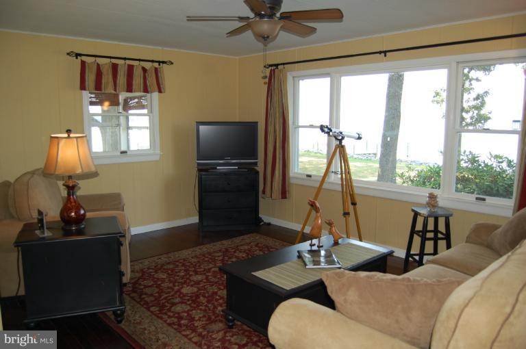 6140 Twin Point Cove Road Cambridge, MD 21613 - Photo 1 of 30 Living Room With Bay Window