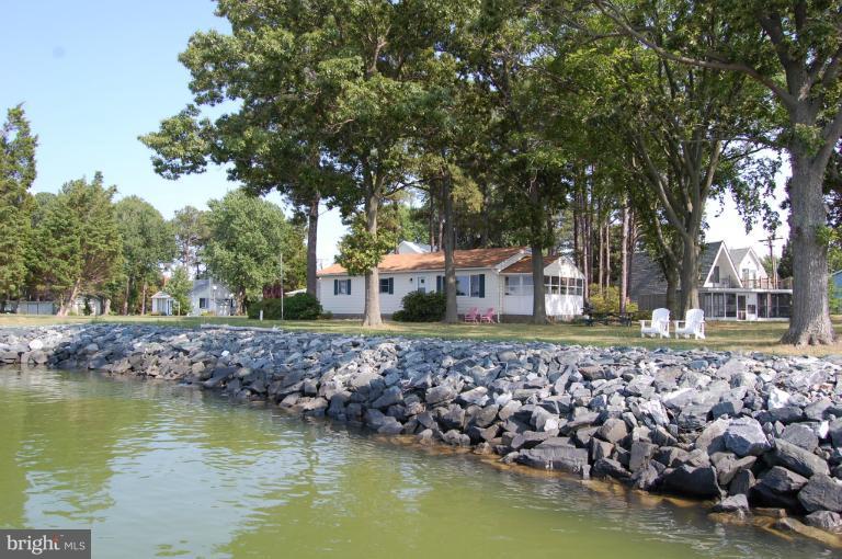 6140 Twin Point Cove Road Cambridge, MD 21613 - Photo 30 of 30 Stunning Views From This Waterfront Cottage