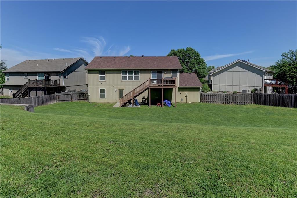 4523 Edgehill Street Leavenworth, KS 66048 - Photo 43 of 50