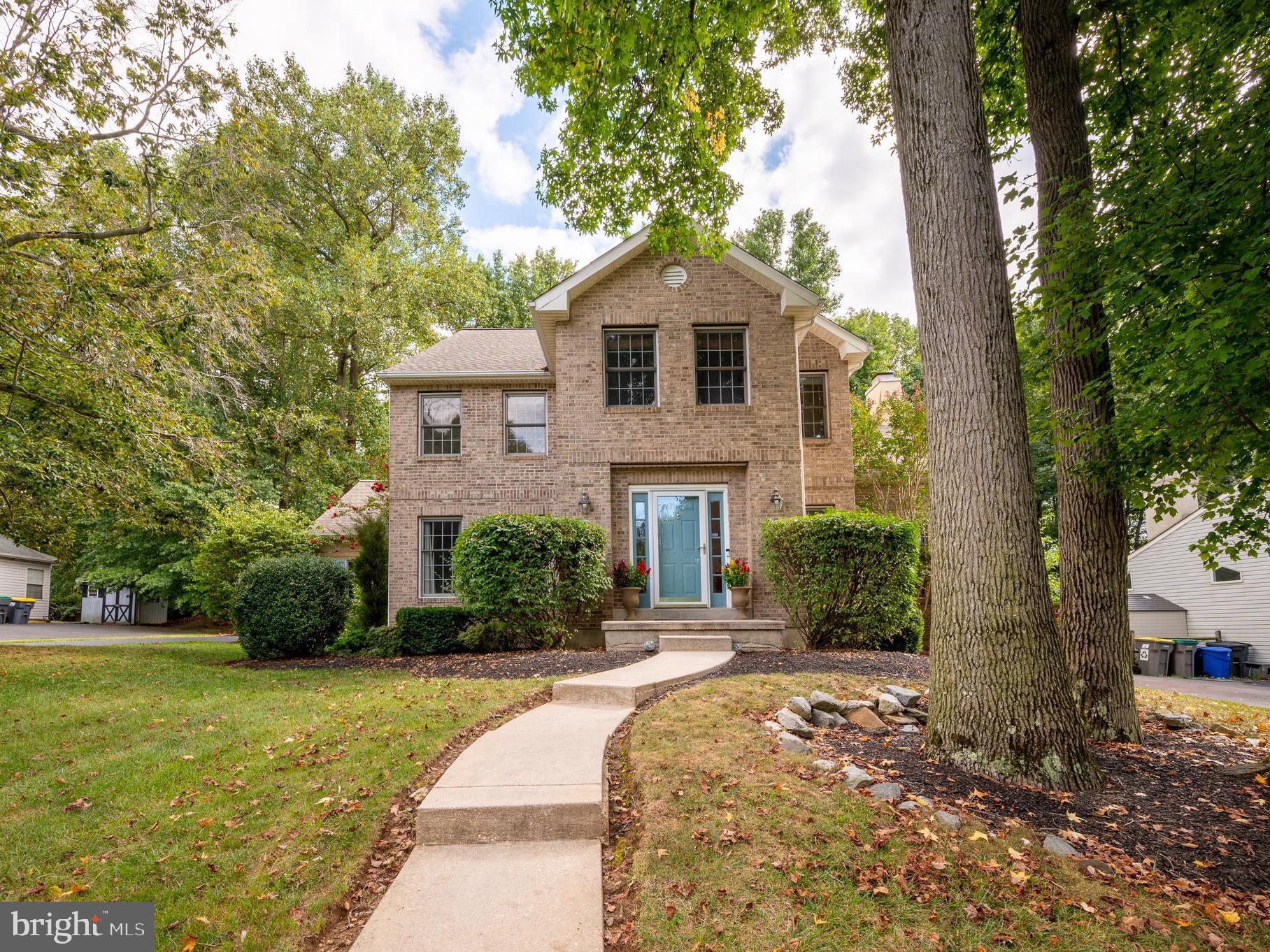 Welcome to 38 Arizona State Dr