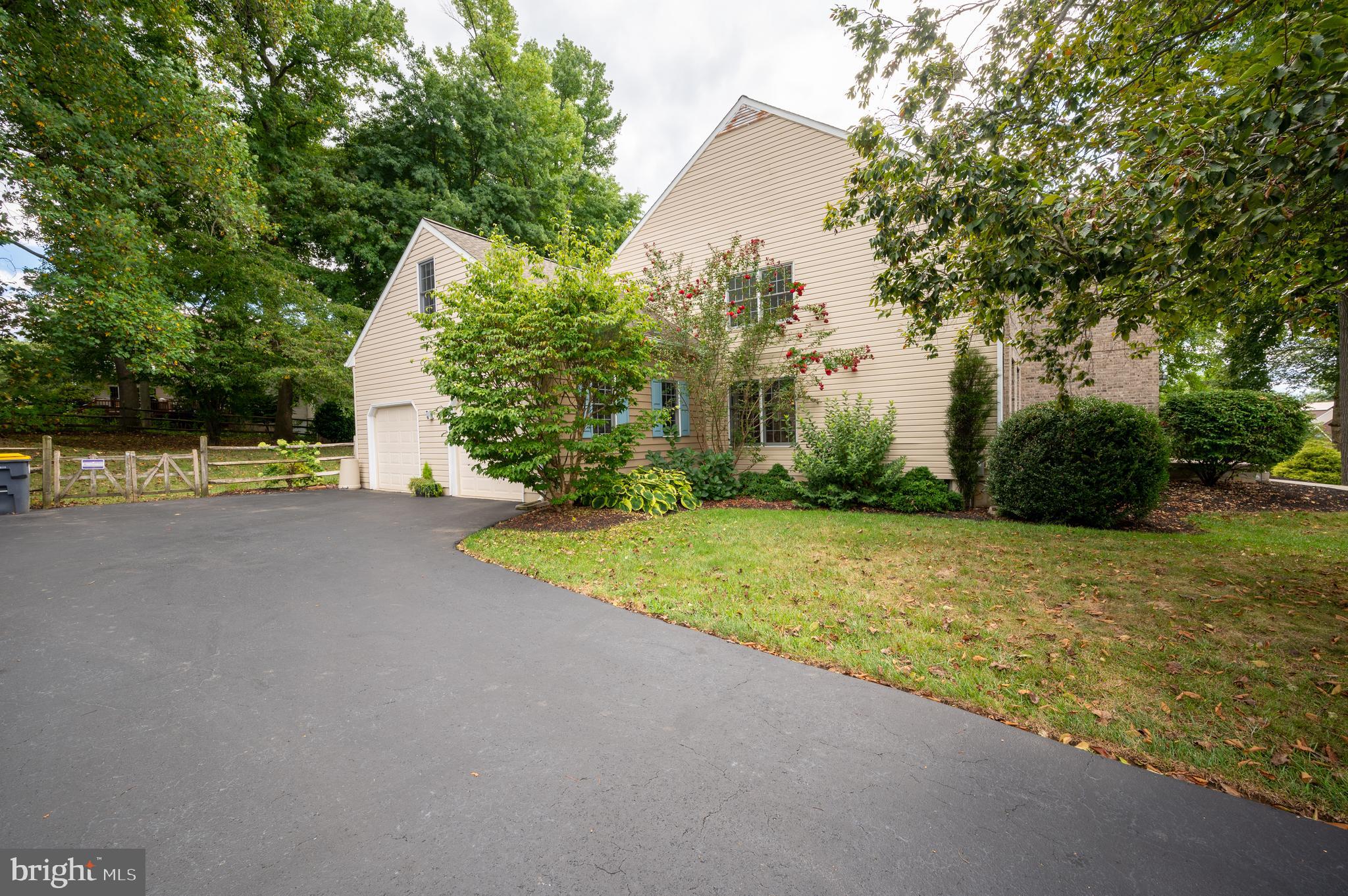 38 Arizona State Drive Newark, DE 19713 - Photo 39 of 39 Turned 2 car garage with inside access