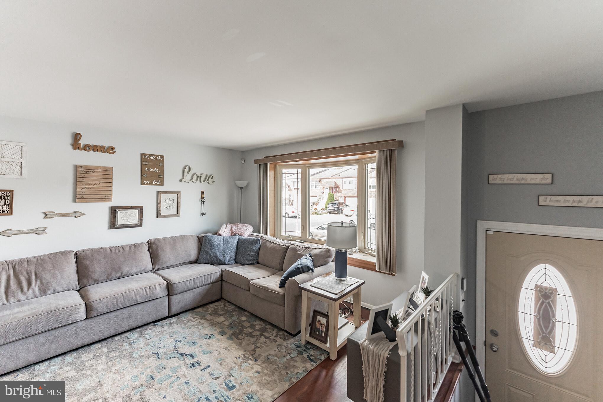 3590 Dows Road Philadelphia, PA 19154 - Photo 6 of 30 Gallery Image 6