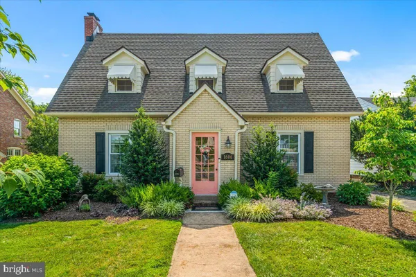 $529,000 | 1606 North Market Street, Frederick, MD 21701