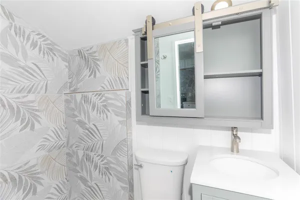 $1,500 | 2343 Kuahea Street, Honolulu, HI 96816