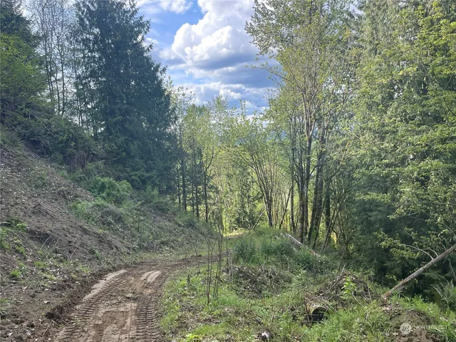 $500,000 | 21635 Orville Road East, Orting, WA 98360