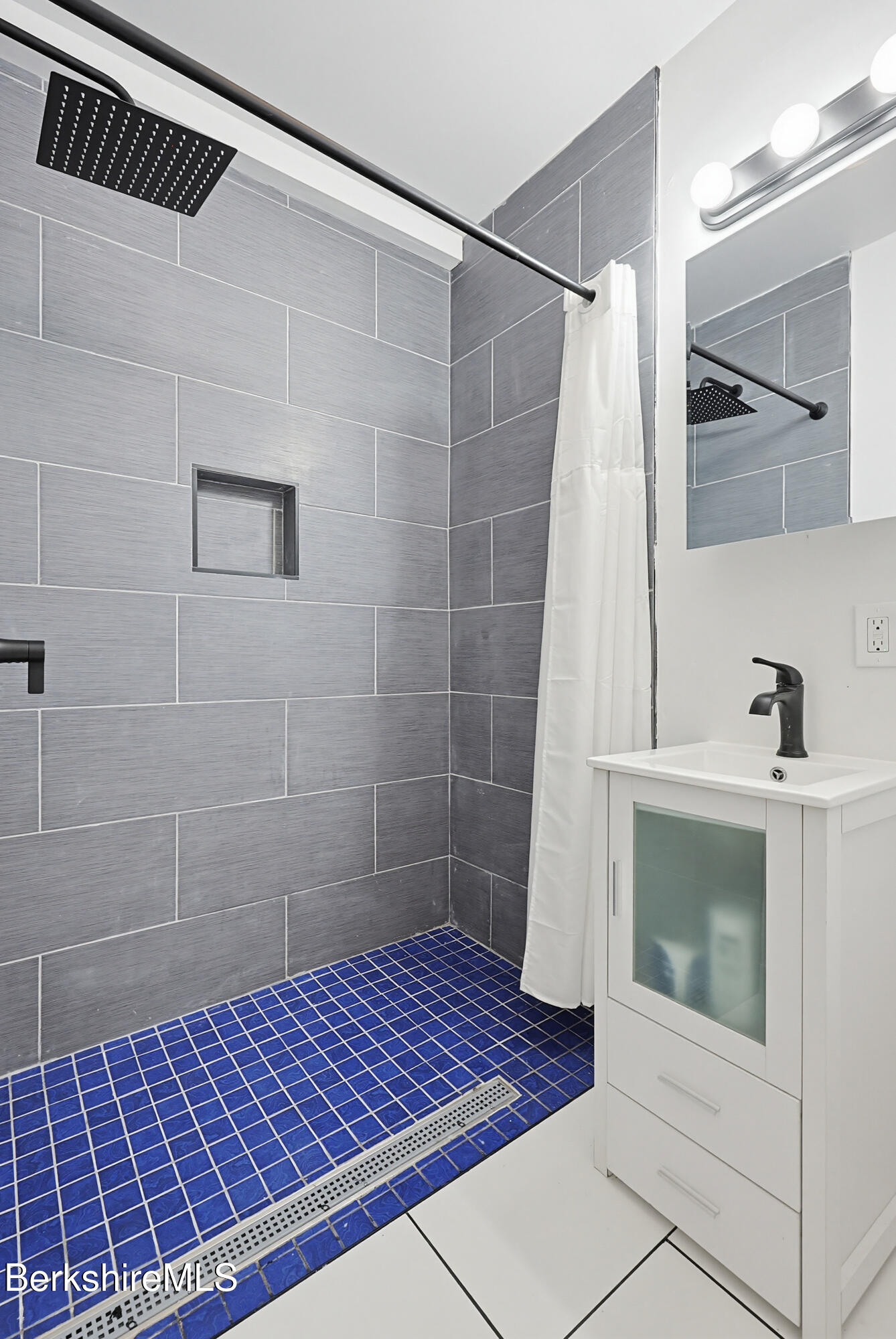 386 North Plain Road Great Barrington, MA 01236 - Photo 26 of 38 bathroom 1