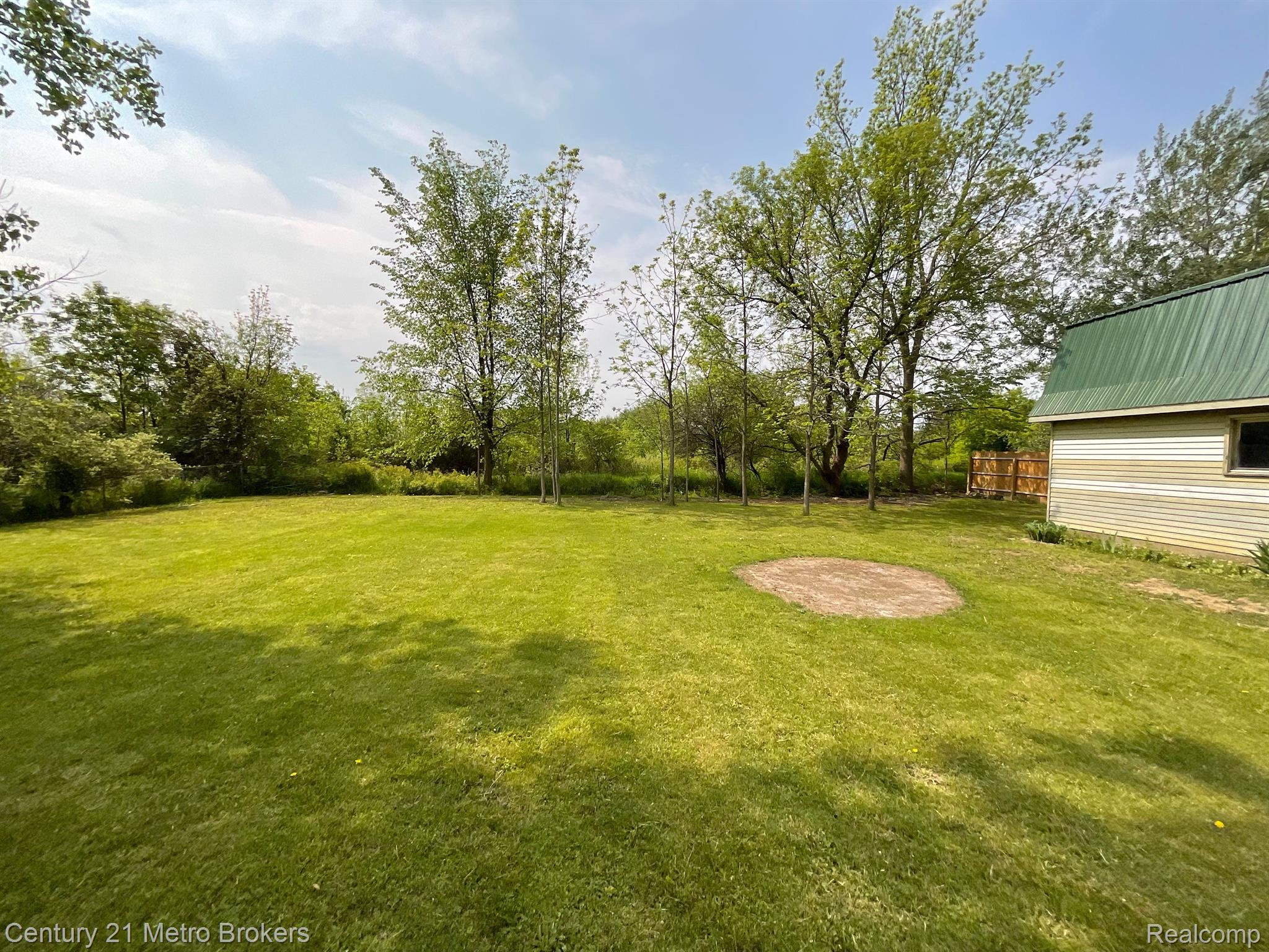 6493 Baldwin Road Swartz Creek, MI 48473 - Photo 8 of 20 Gallery Image 8