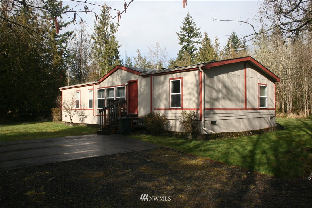 274 Hall Road Silverlake, WA 98645 - Photo 1 of 24 Gallery Image 1
