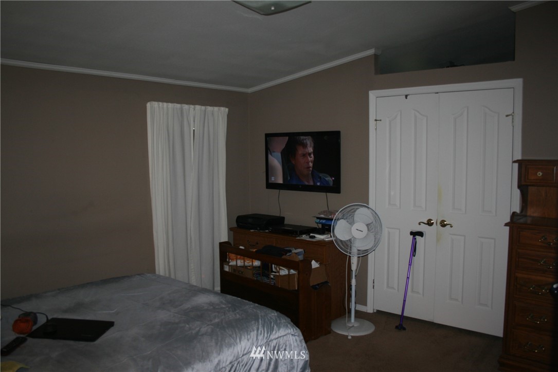 274 Hall Road Silverlake, WA 98645 - Photo 13 of 24 Gallery Image 13