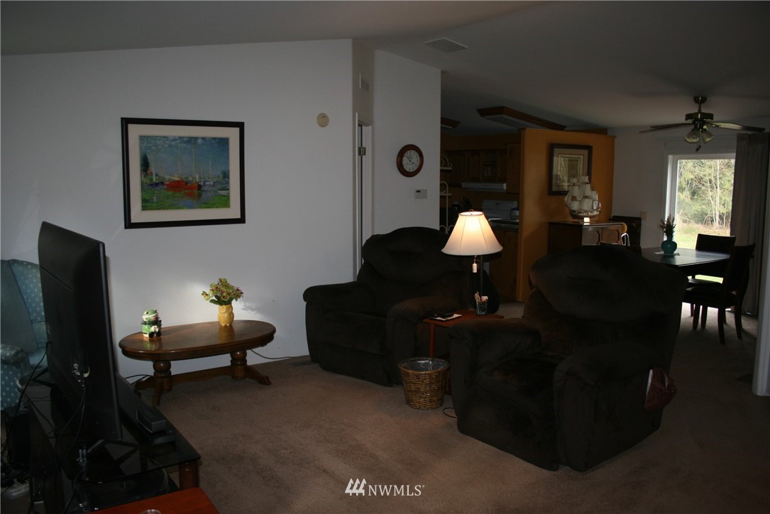 274 Hall Road Silverlake, WA 98645 - Photo 5 of 24 Gallery Image 5