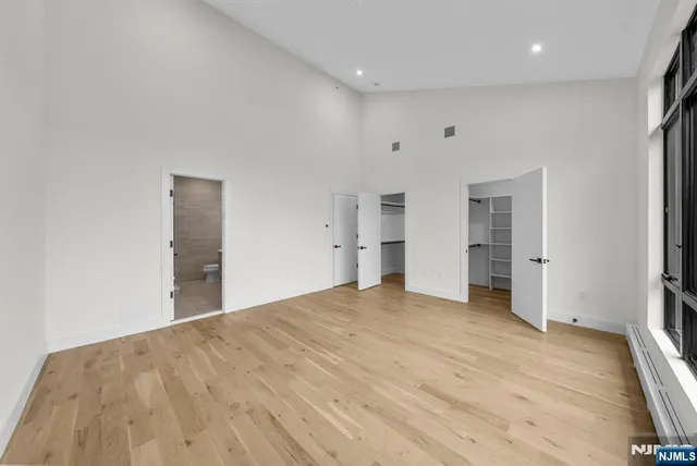 $7,999 | 1157 Inwood, Fort Lee, NJ 07024