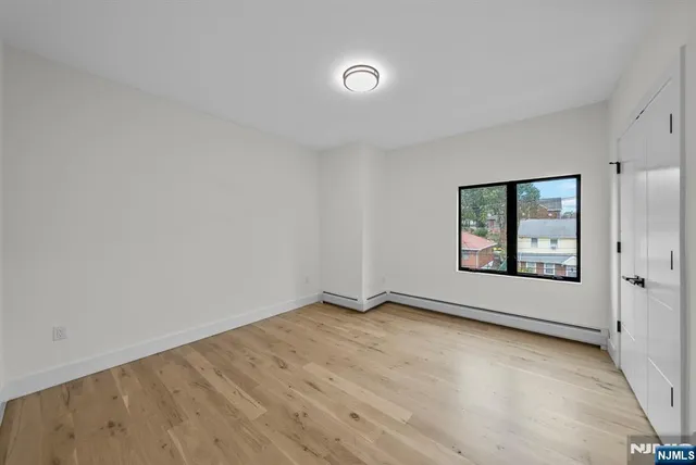 $7,999 | 1157 Inwood, Fort Lee, NJ 07024