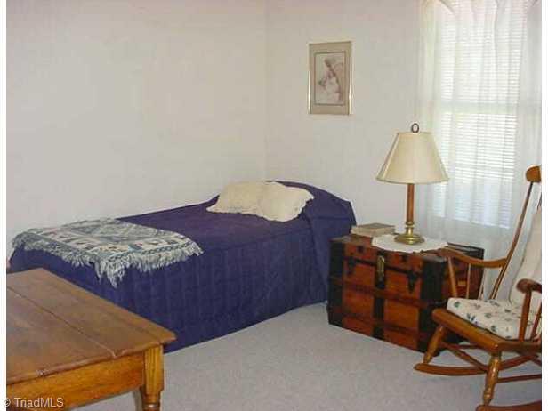 913 James Road High Point, NC 27265 - Photo 4 of 8 Other.