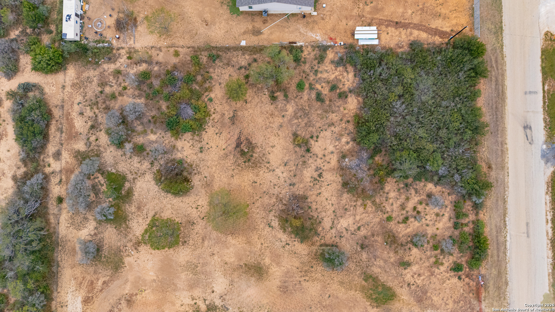 138 County Road 2665 Devine, TX 78016 - Photo 12 of 19