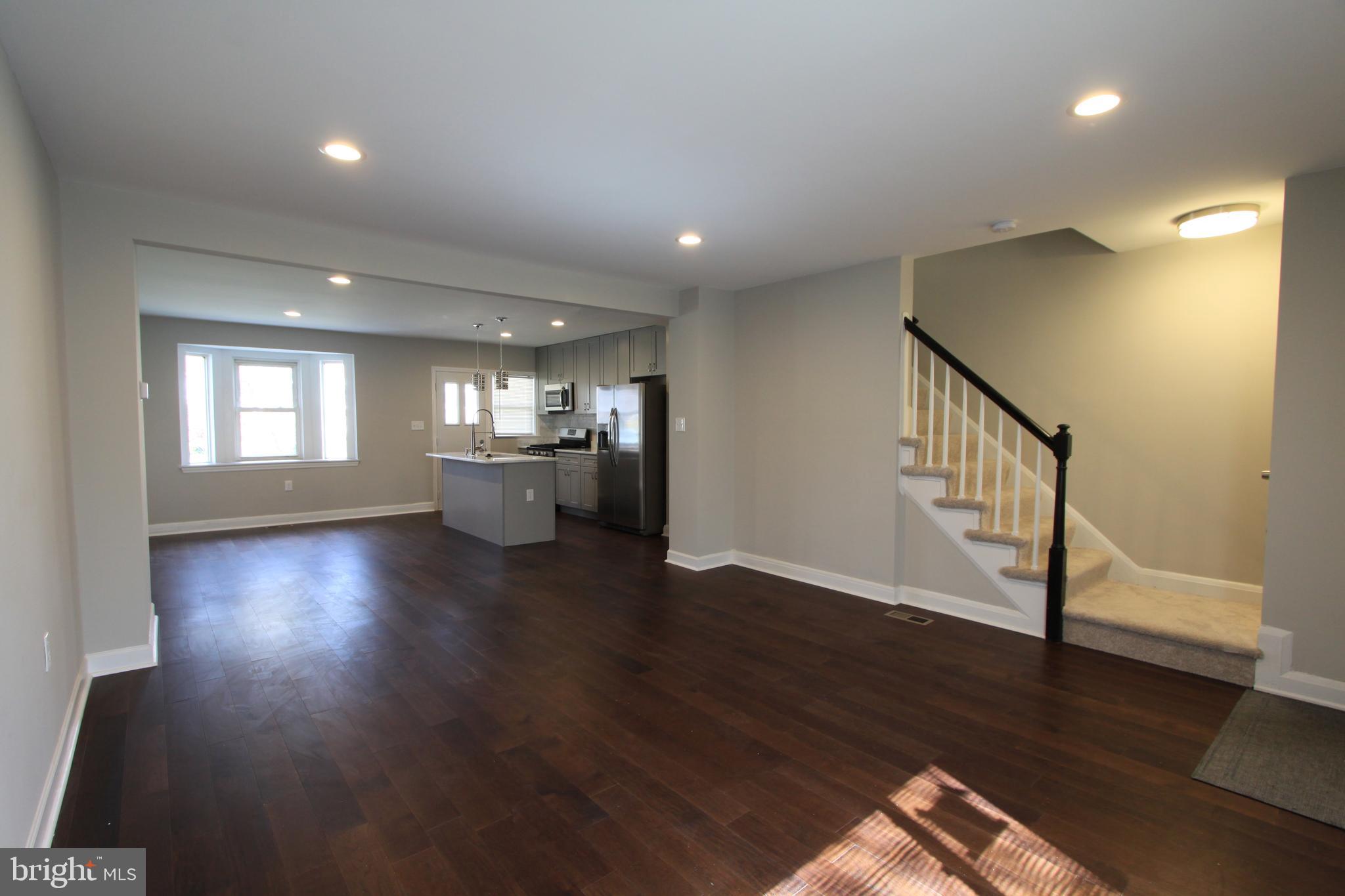 1502 Pentwood Road Baltimore, MD 21239 - Photo 2 of 11 Living Room