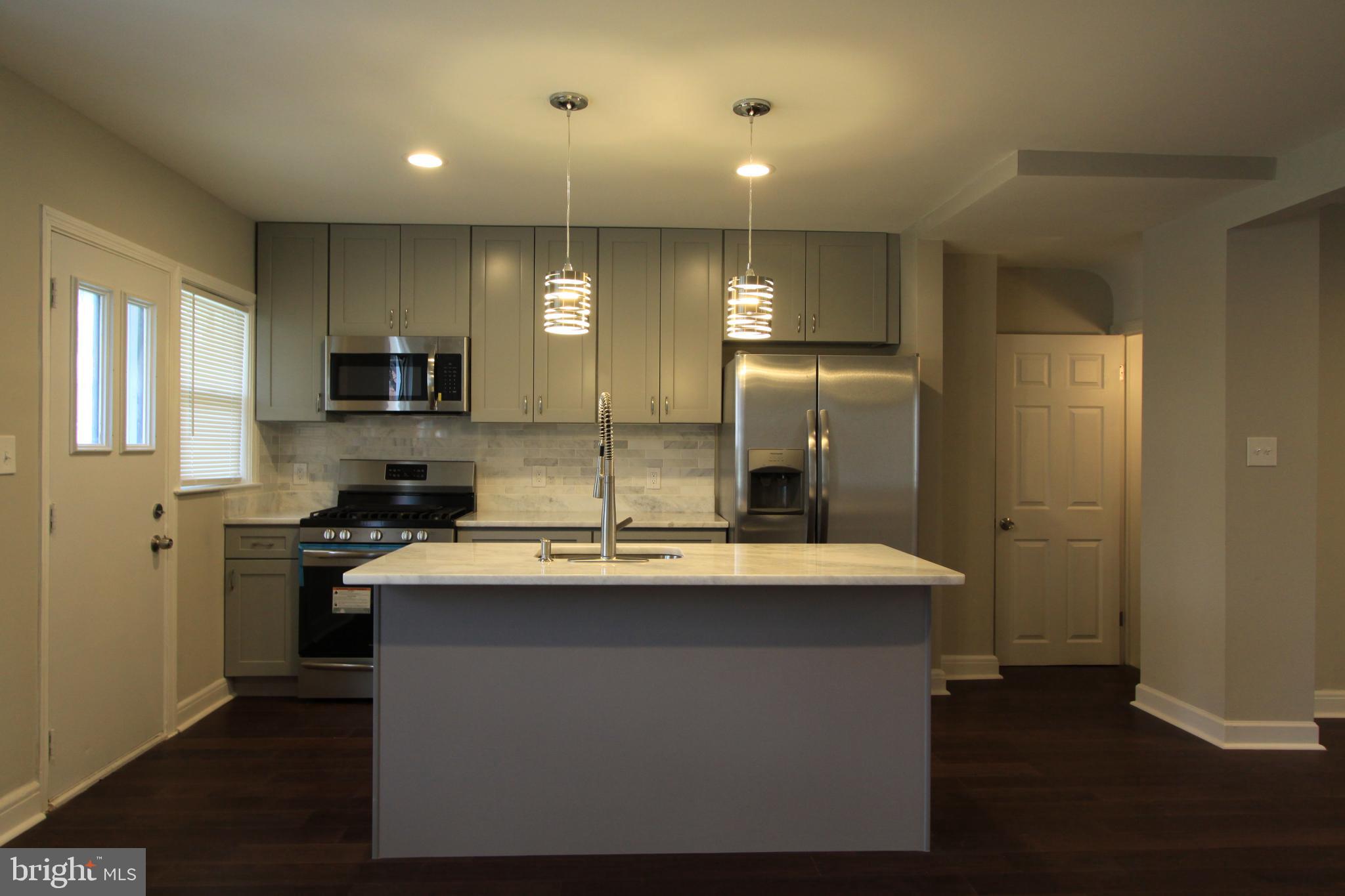 1502 Pentwood Road Baltimore, MD 21239 - Photo 4 of 11 Kitchen