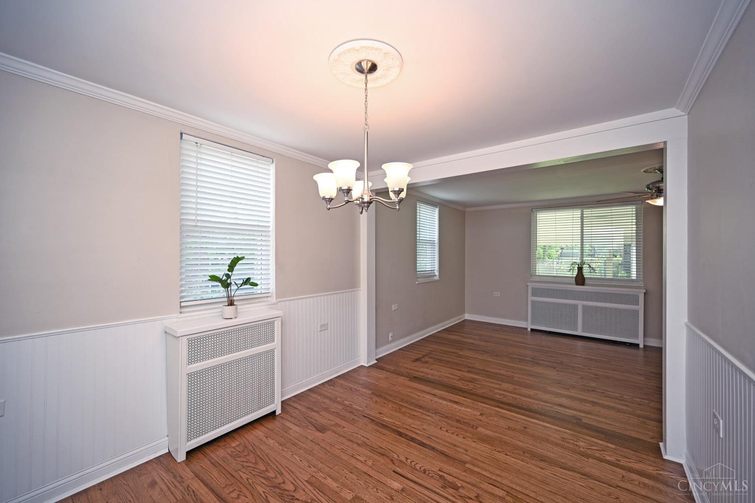 27 Andover Road Greenhills, OH 45218 - Photo 10 of 35 Gallery Image 10