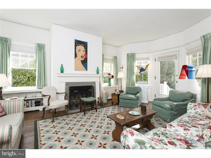 154 Library Place Princeton, NJ 08540 - Photo 7 of 23 Living Room