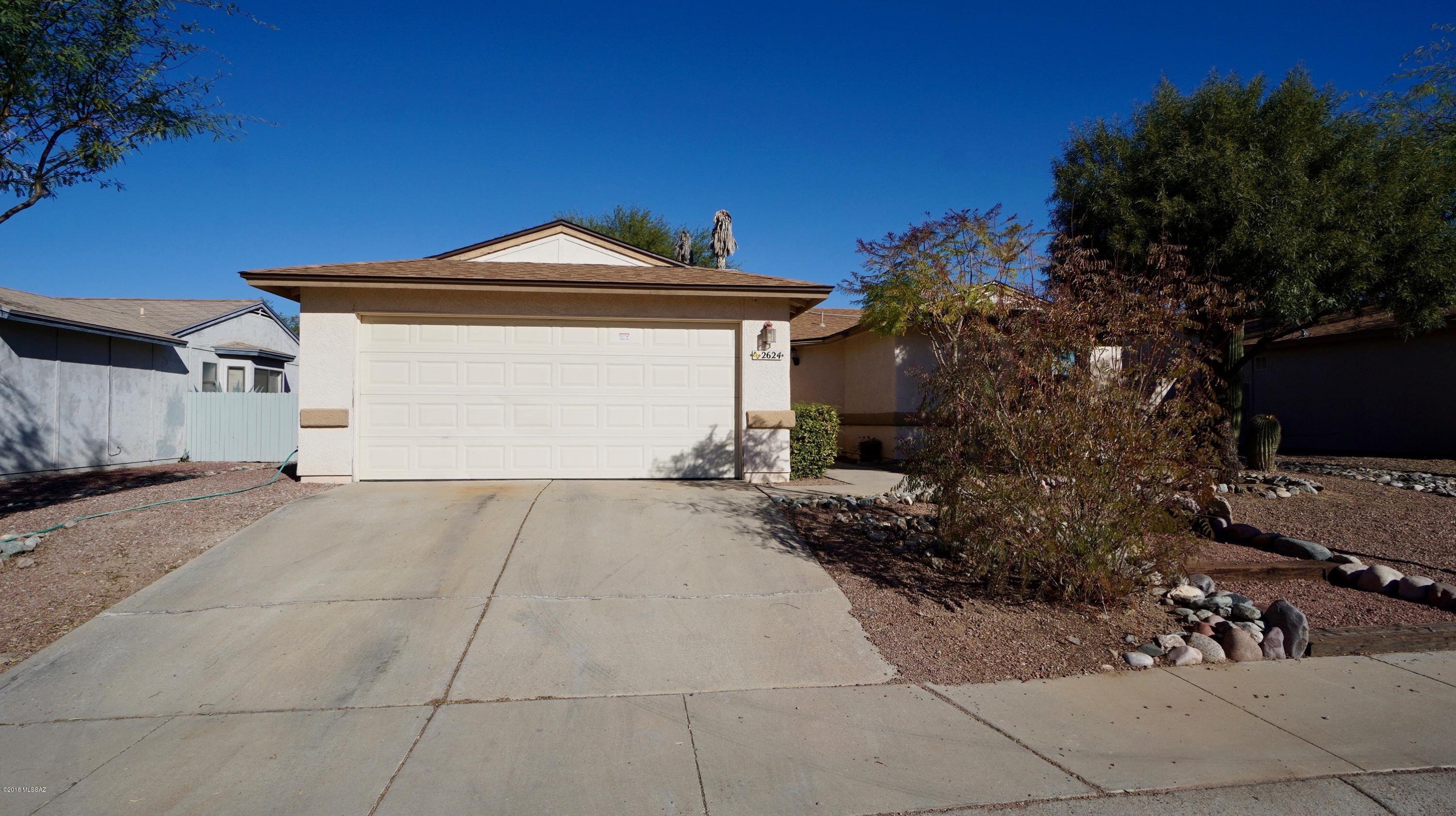 2624 West Flamebrook Road Tucson, AZ 85741 - Photo 2 of 19 Gallery Image 2