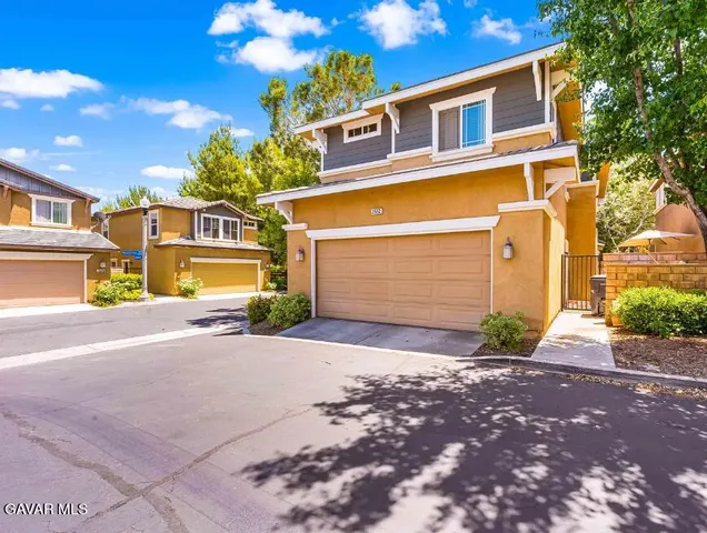 $3,000 | 2562 Kenwood Court, Palmdale, CA 93550