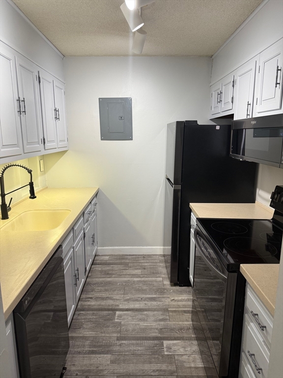 566 Comm Avenue, Unit 5FURNISHED Boston, MA 02215 - Photo 5 of 7